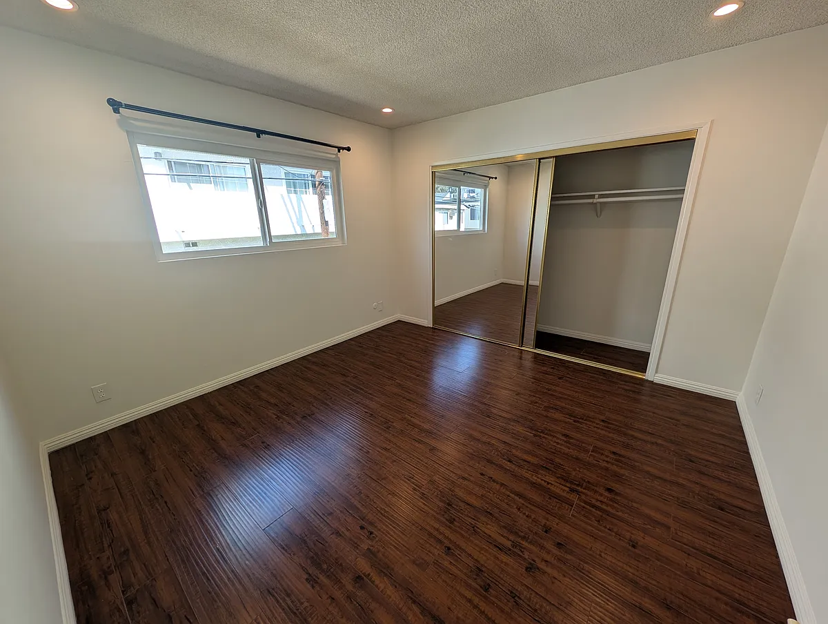 Building Photo - 3734 Bagley Ave #8