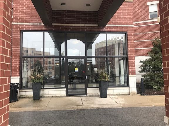 2nd image of 1700 Riverwoods Dr APT 313