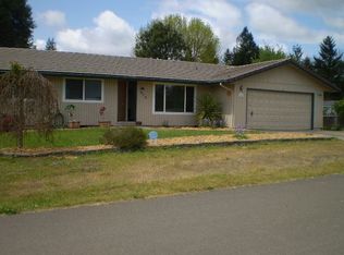 310 S Hemlock St, Yamhill, OR