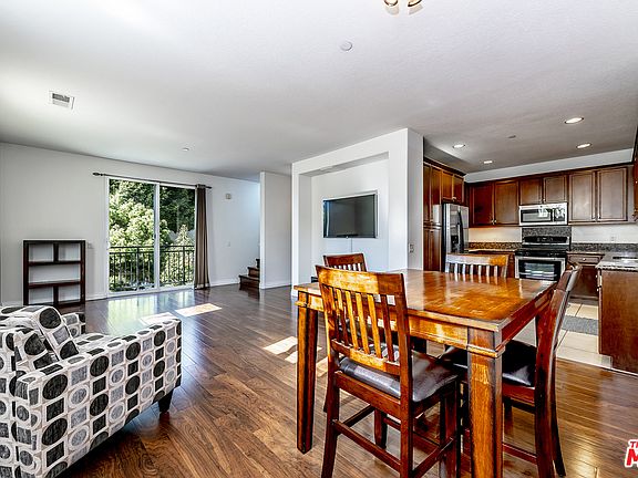 5th image of 8620 Belford Ave APT 607