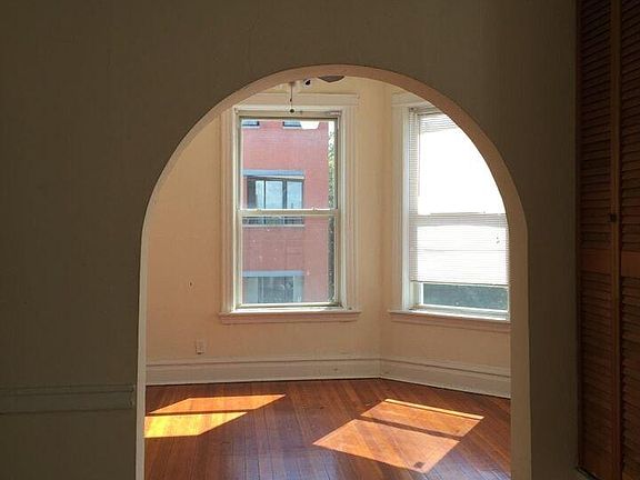 5th image of 2156 W Armitage Ave #3