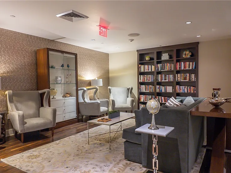 8255 Las Vegas Blvd S #809 — Photo 34