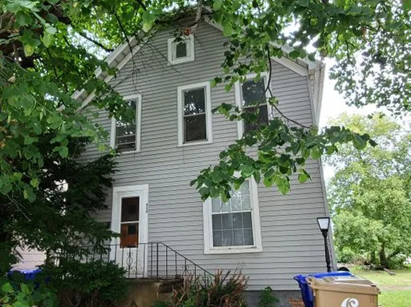 MW 930 42nd Street, 930 42nd St #2, Kenosha, WI 53140