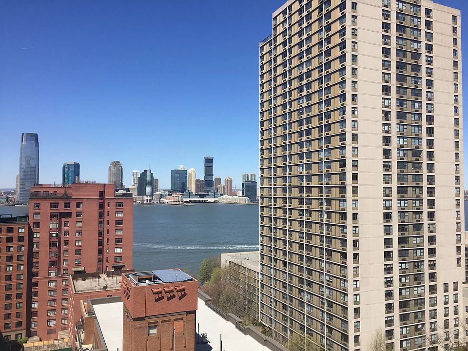 1st image of 250 S End Ave APT 10B