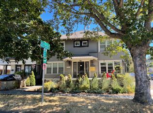 2664 59th Ave SW UNIT C, Seattle, WA 98116