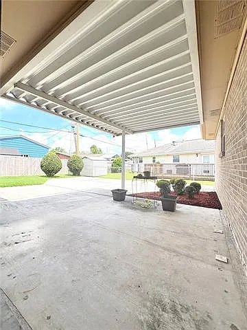 1820 Fairfax Ave — Photo 15