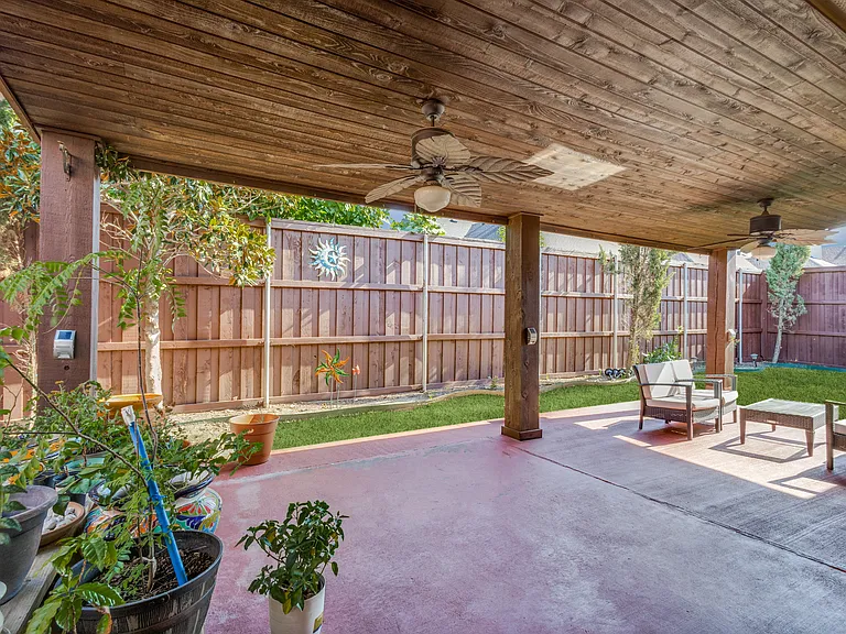 4654 Phillip Dr — Photo 21