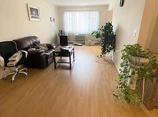 60-27 75th St #2F, Middle Village, NY 11379