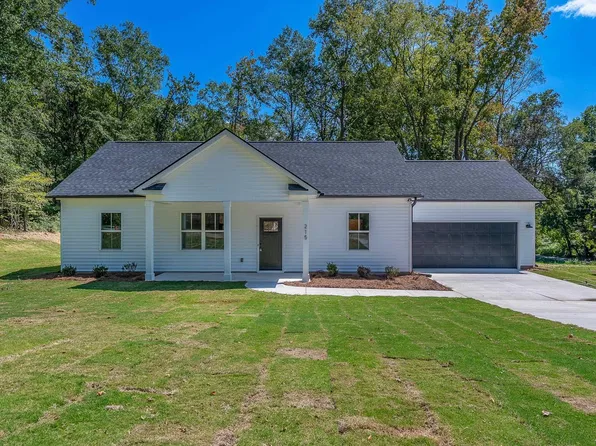 215 Wiles St, Iva, SC 29655