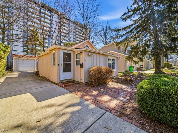 101 E 238th St, Euclid, OH 44123