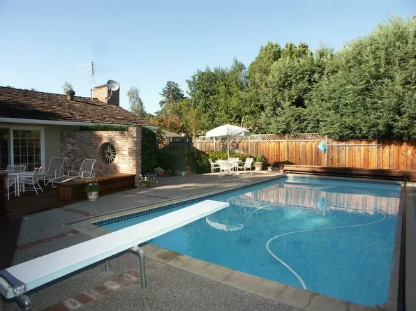 1300 Hillview Dr, Menlo Park, CA 94025