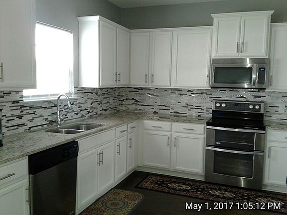 5th image of 619 Red Oak Ln