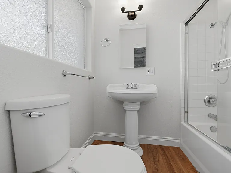 3981 Larchwood Pl — Photo 11