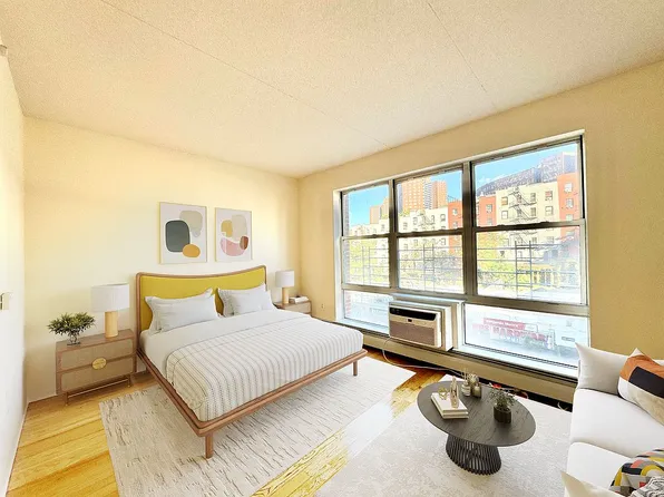 4469 Broadway image 1 of 7