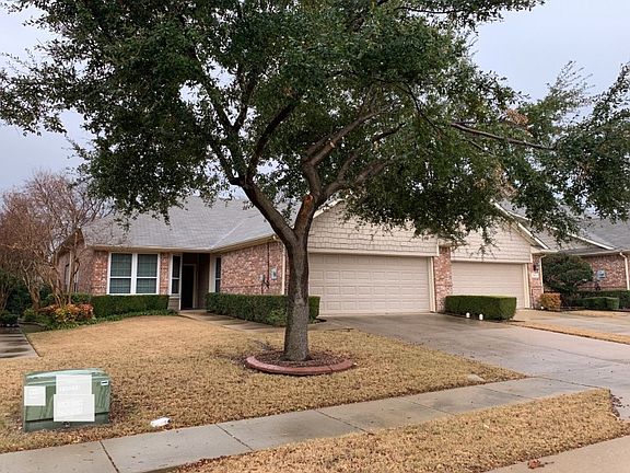 3rd image of 9916 Spire Ln