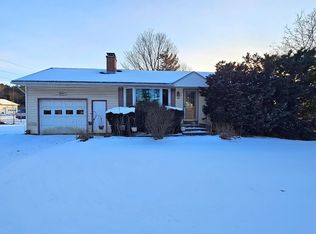 85 Jericho Rd, Essex Jct, VT 05452