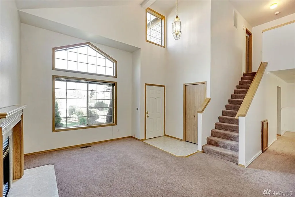 3 bed, 2.5 bath, 1680 sqft, $2,700 — Photo 3