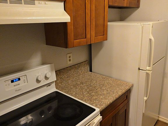 3rd image of 12634 Ashford Meadow Dr APT D