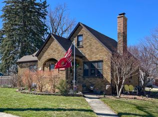 156 Mallery Ave, Elgin, IL 60123