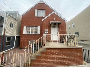 410 69th St, Guttenberg, NJ 07093