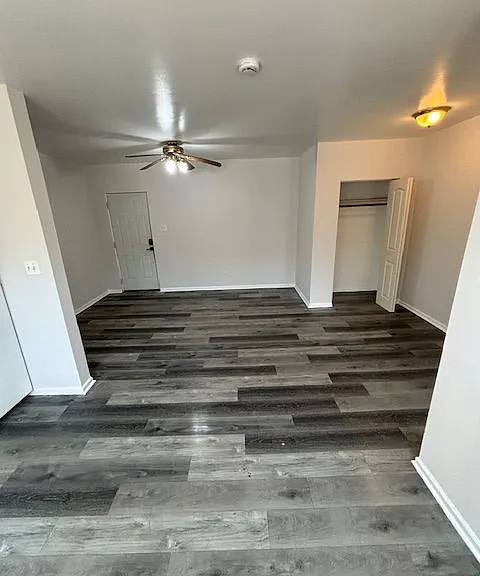 6243 S Ashland Ave #303 — Photo 3