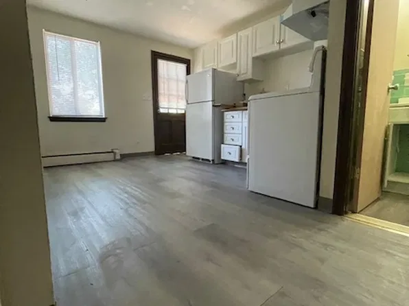 44 Church St, East Hartford, CT