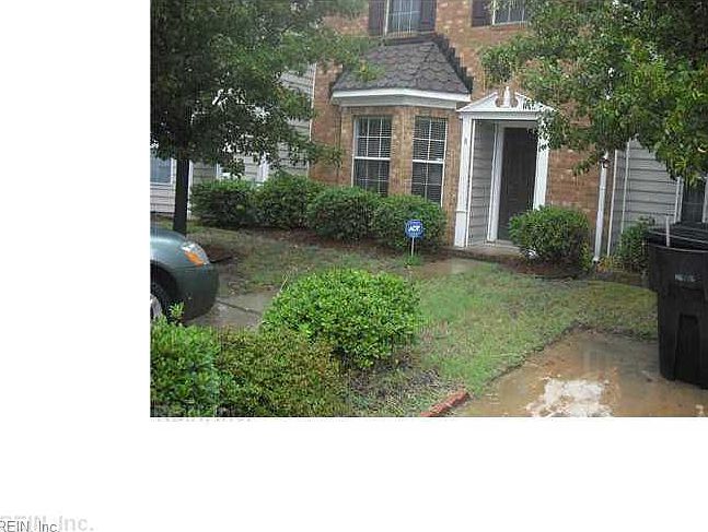1st image of 8 Mast Ct