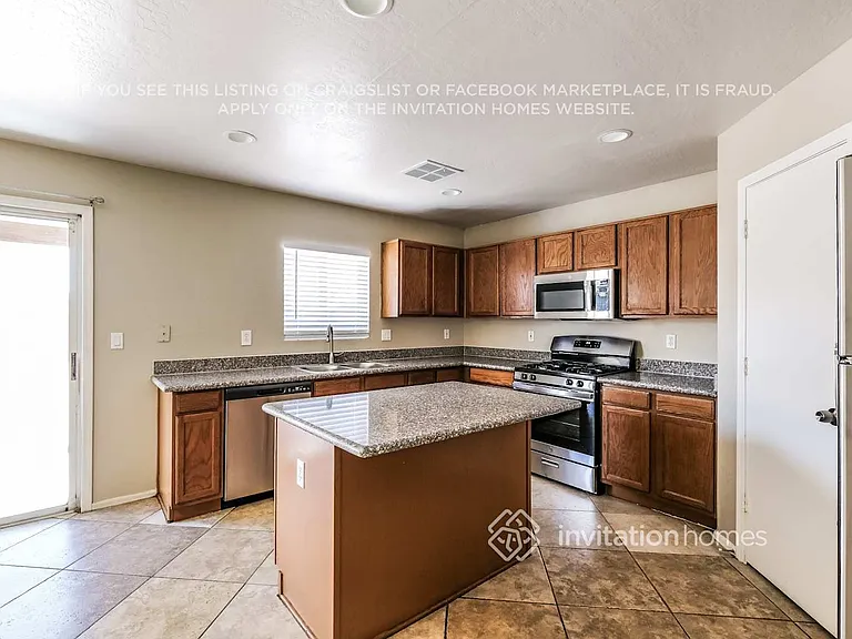 6040 W Wood St — Photo 7
