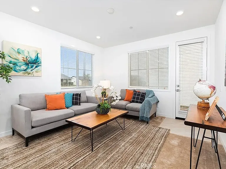 501 Embrook Way — Photo 13