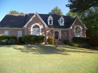 2701 Brentford Ln, Snellville, GA 30078