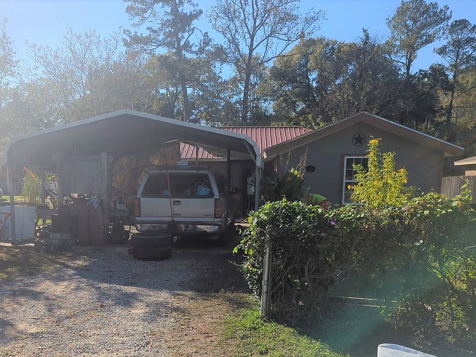 1st image of 240 Lynwood St