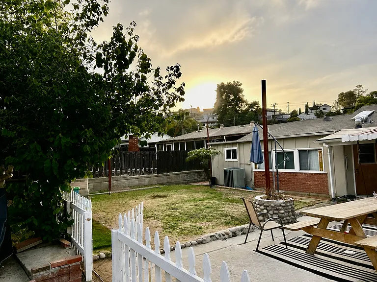 3586 Trophy Dr — Photo 18