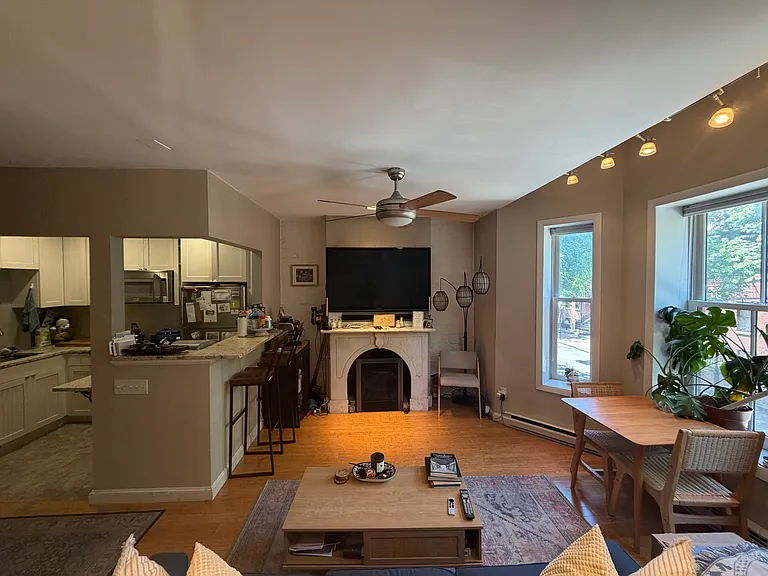 38 Appleton St #3 — Photo 3