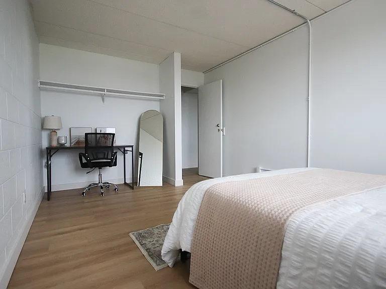 50 University Ave E #VIEWINGS — Photo 10