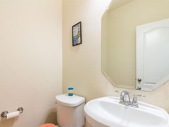 5th image of 3468 Canyon Lake Dr