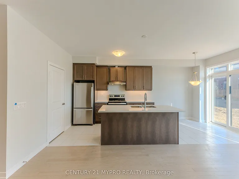 49 Freeman Williams St — Photo 7