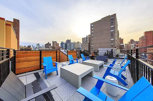 Rented by R New York | media 27