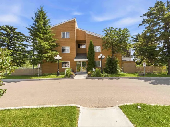 4601 131st Ave NW #204, Edmonton, AB T5A 3G7