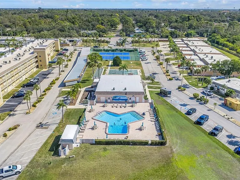 143 Boca Ciega Point Blvd N — Photo 14