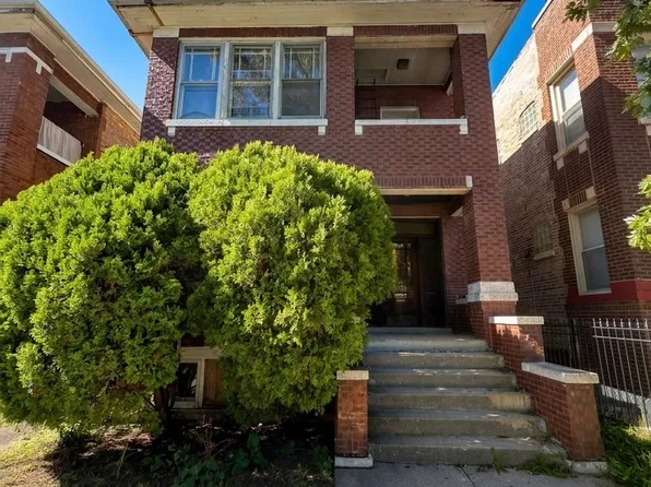 6734 S Maplewood Ave, Chicago, IL 60629