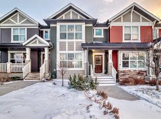 112 N Sunvalley Rd, Cochrane, AB T4C0X8