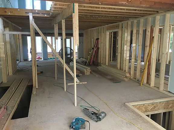 4th image of 4217 Peachtree Pl