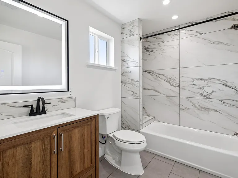 543 Filbert St #B — Photo 13