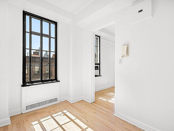 5th image of 353 W 56th St APT 7D