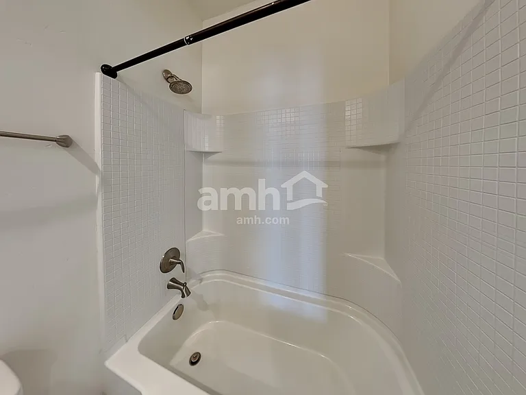 1511 S Horton St — Photo 21