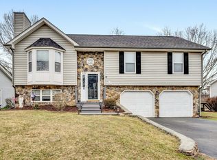 4641 Trevino Dr NE, Roanoke, VA 24019