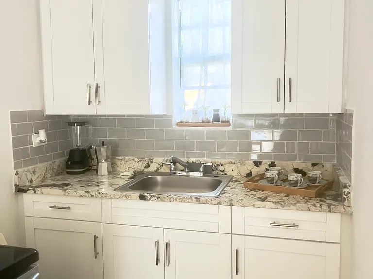 1421 NW 58th St #D — Photo 5