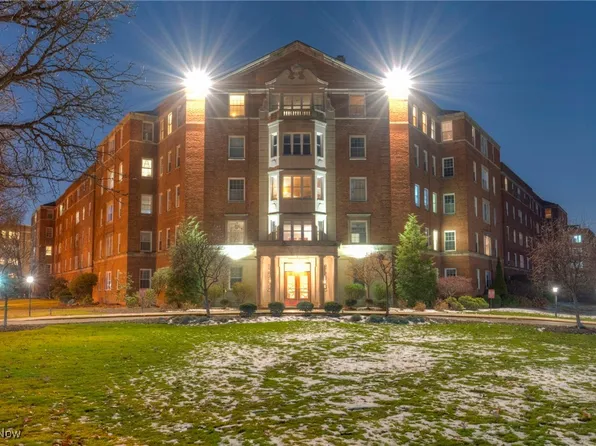 13800 Fairhill Rd, Cleveland, OH 44120