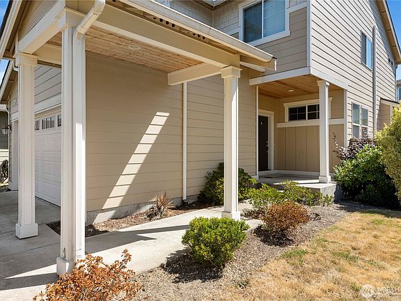3rd image of 3389 52nd Avenue E
