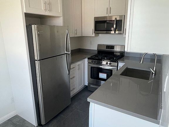 4th image of 2300 22nd Ave #5